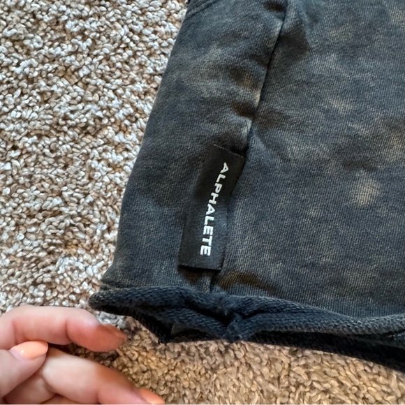 ALPHALETE Very Terry Crop Top Size S Onyx - Picture 5 of 6